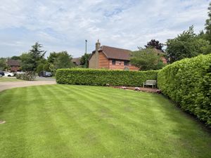 Photo 29- click for photo gallery